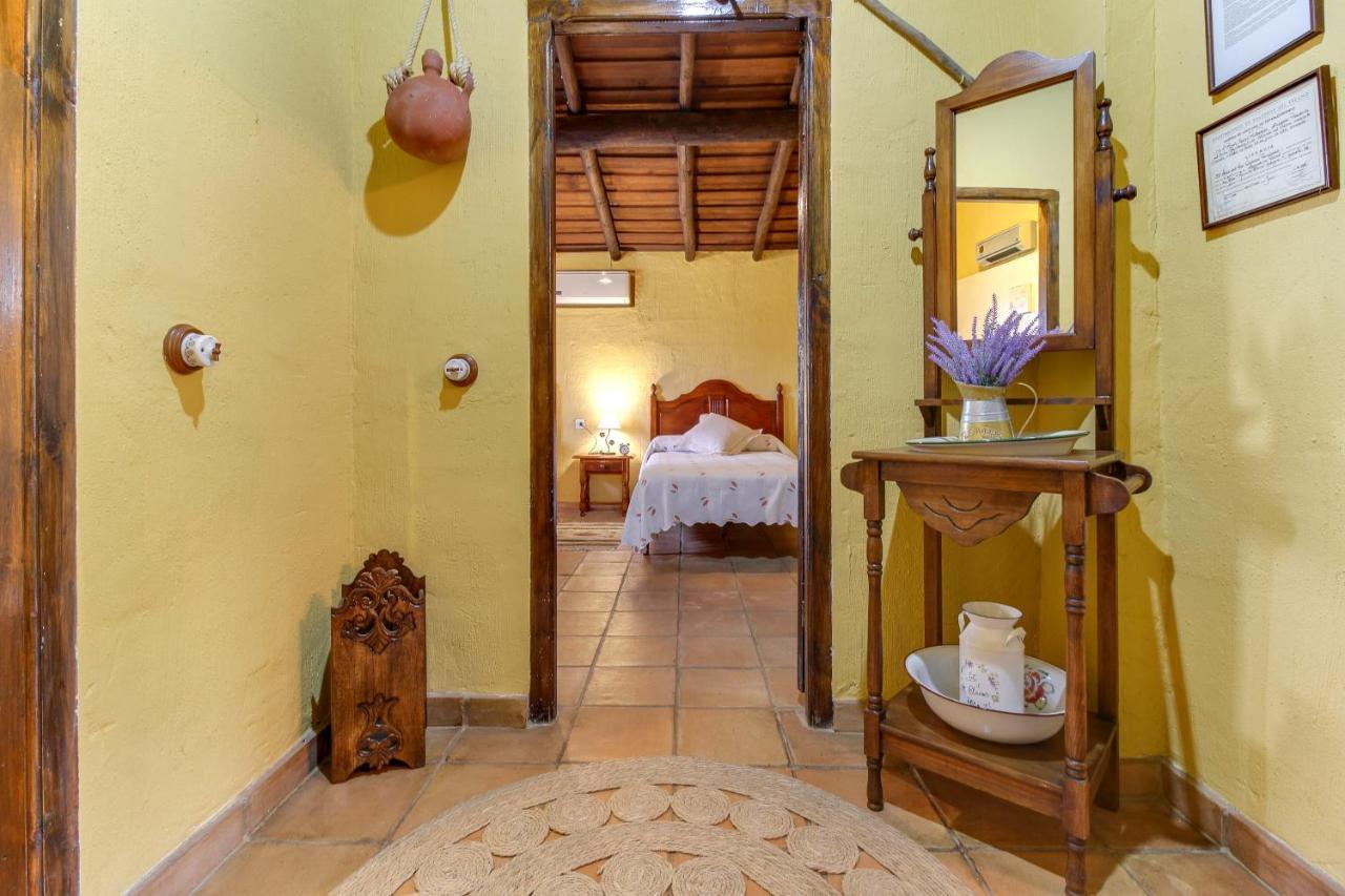 Casa Rural Manantio Blanco Вальверде-дель-Фресно Екстер'єр фото